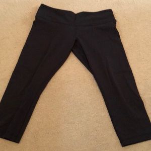 Lululemon wunder Under crop!